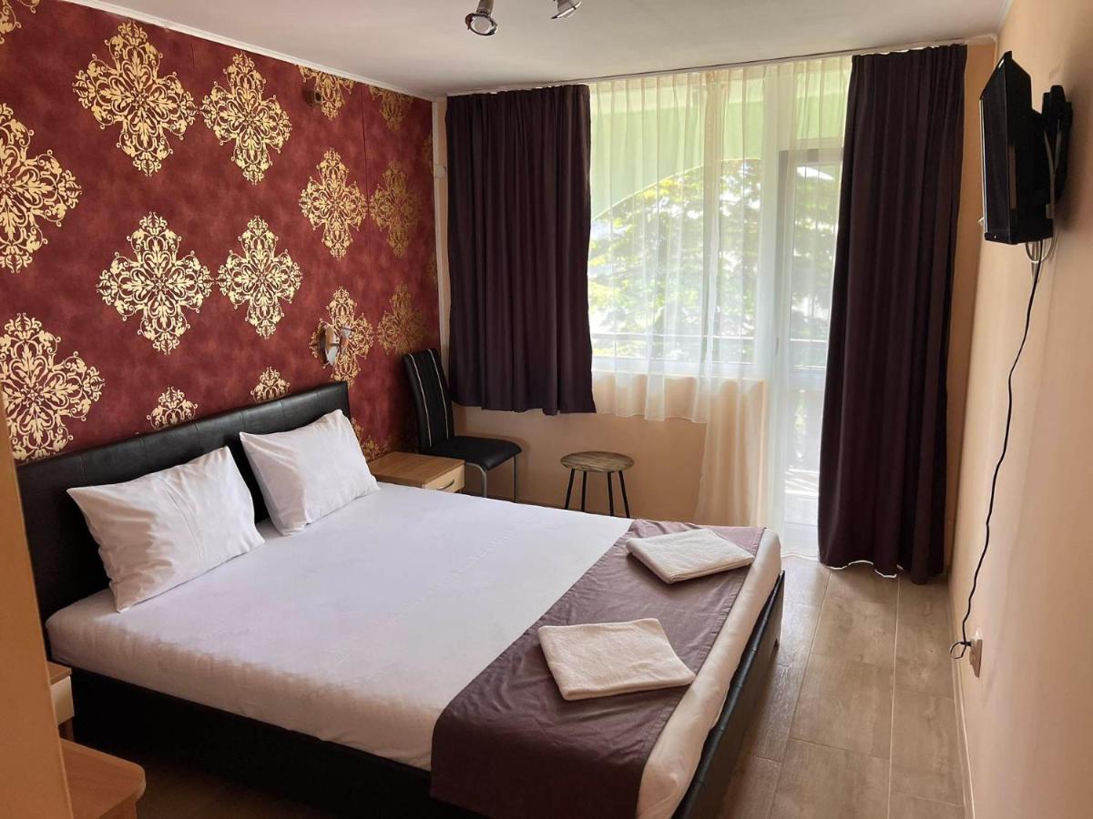 Хотел Диамант Hotel Diamond 巴尔奇克 外观 照片