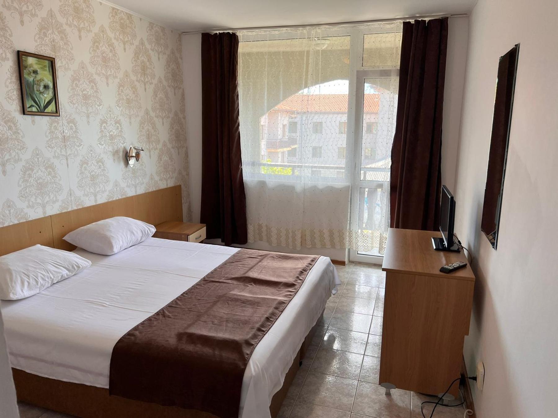 Хотел Диамант Hotel Diamond 巴尔奇克 外观 照片